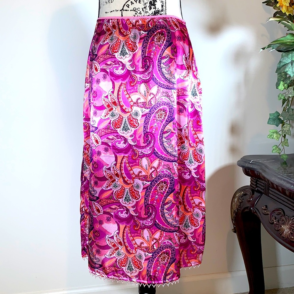 Xhilaration Silky Beaded Trim Skirt Pink & Purple Paisleys